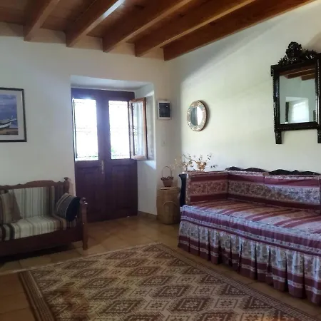 Agroikia Casa de Férias Leonídion